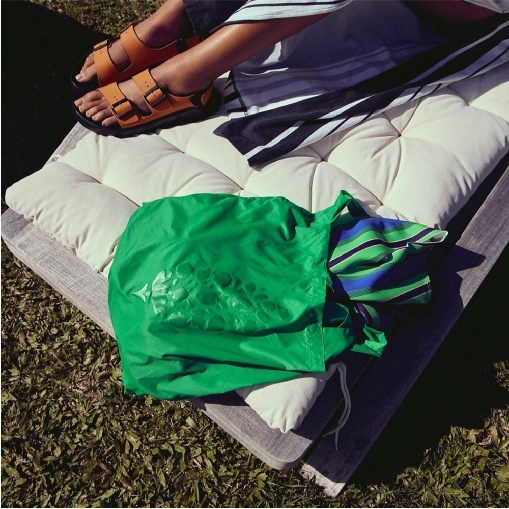 FP Movement x SYZY Collab. Packable Green Shopping Tote Bag with BUTI LOGO! NWT